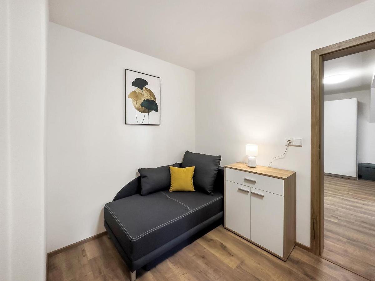 Apartment Katrin 2 Karlovy Vary Exterior photo